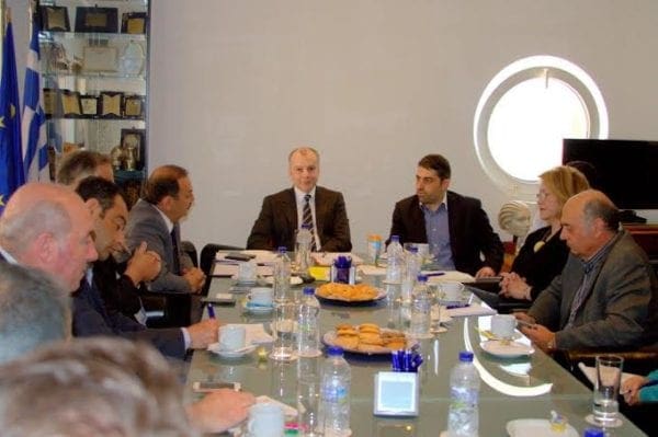 Συνάντηση του υποψήφιου δημάρχου Ρόδου Φώτη Χατζηδιάκου με την Ένωση Ξενοδόχων Ρόδου