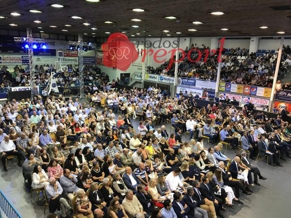 Με δυναμική παρουσία κόσμου και παλμό η κεντρική προεκλογική συγκέντρωση του Αντώνη Καμπουράκη – Φωτογραφίες