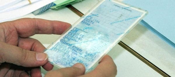 Εκλογές 2019: Ανοιχτά θα παραμείνουν και το Σαββατοκύριακο τα γραφεία ταυτοτήτων και διαβατηρίων