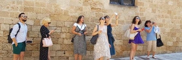 Η Ρόδος κατακτά δημοσιογράφους και bloggers από τη Ρουμανία