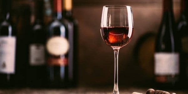 Ένα ποτήρι κόκκινο κρασί ισοδυναμεί με μία ώρα στο γυμναστήριο