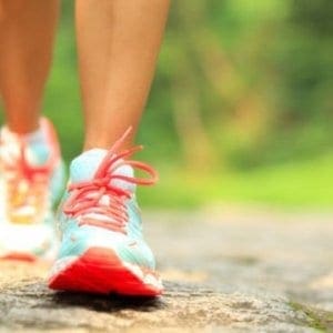 Γρήγορο περπάτημα 15 λεπτών: 6 οφέλη για την υγεία
