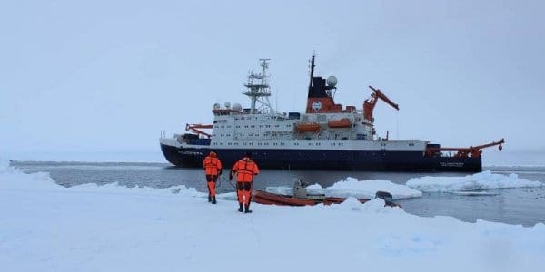 Ξεκινά σήμερα η μεγαλύτερη επιστημονική αποστολή στην Αρκτική -Αναζητώντας απαντήσεις για την κλιματική αλλαγή