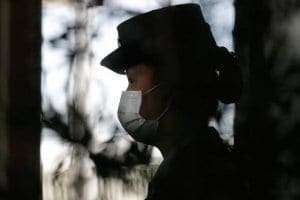 Έτσι μοιάζει ο φονικός κοροναϊός: Οι πρώτες φωτογραφίες του