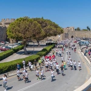 Τρέξε στο Μαραθώνιο Ρόδου και συγκέντρωσε βαθμούς για το AbbbottWMM Wanda Age Group World Championships