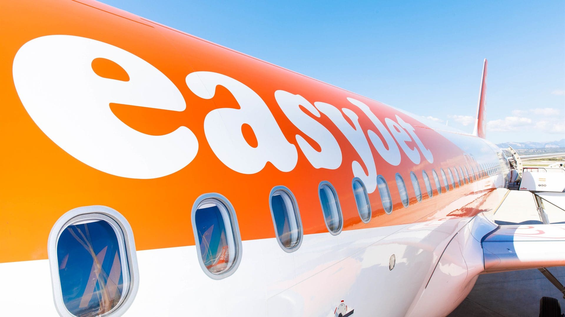 Η easyJet θέτει προς πώληση το πρόγραμμα του φθινοπώρου 2023 Ρόδος